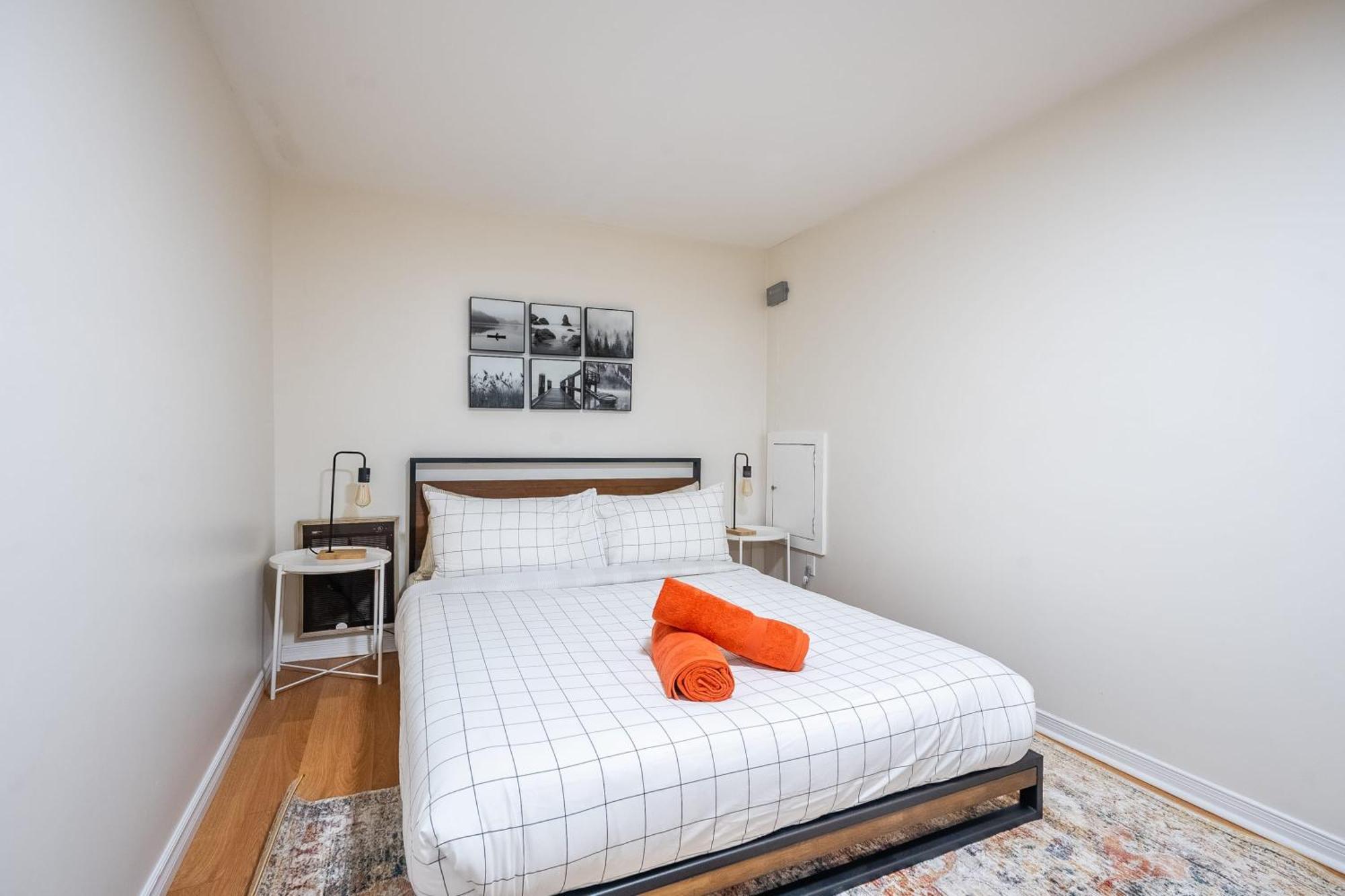 Modern 2br Apt - Close To Trinity Bellwoods Park Apartment Toronto