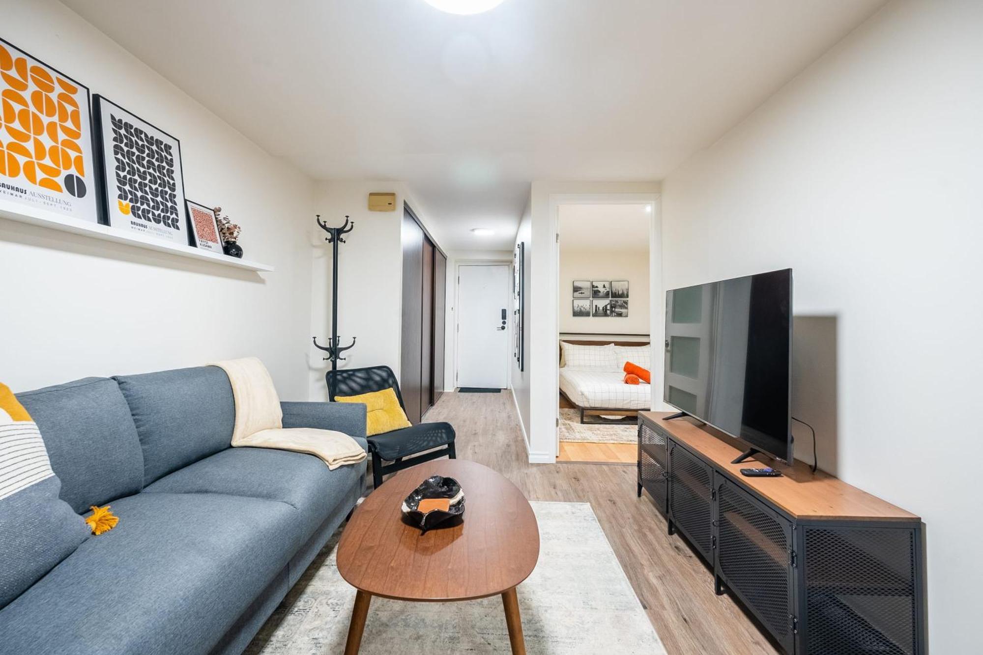 Apartment Modern 2br Apt - Close To Trinity Bellwoods Park Toronto
